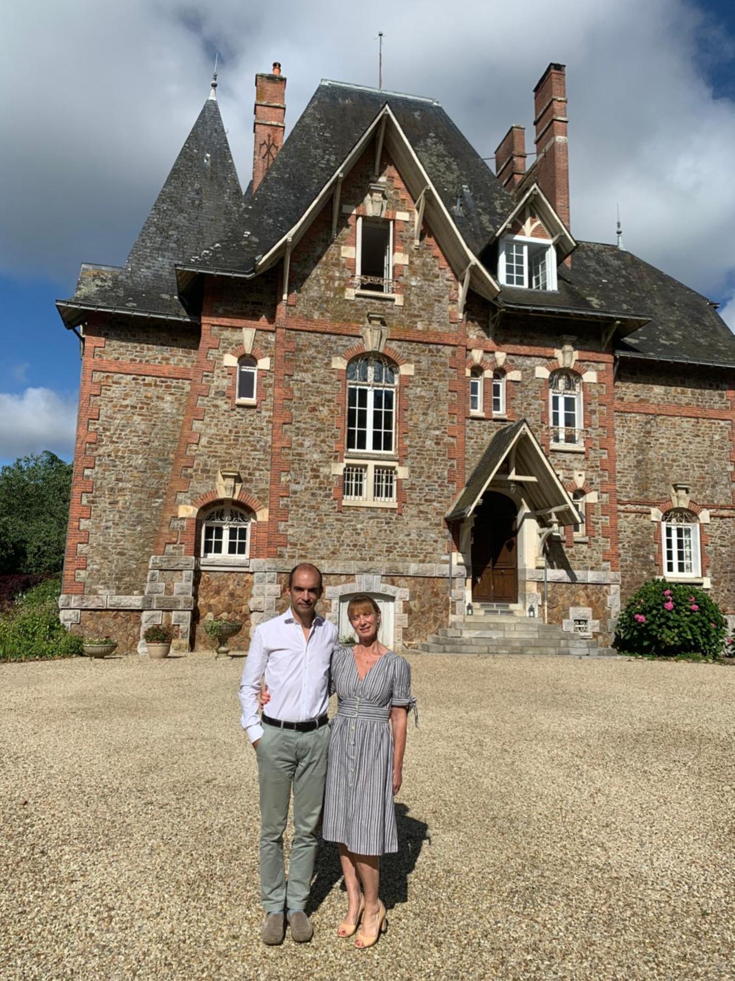 Le Manoir Des Rochers Bouere Bagian luar foto