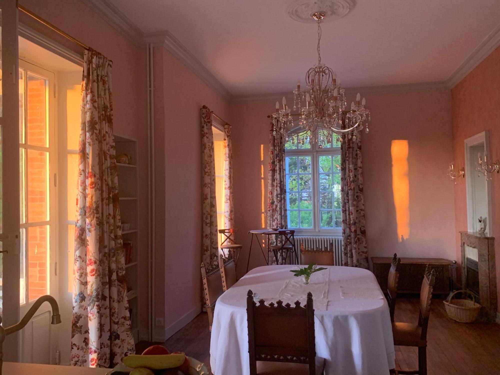 Le Manoir Des Rochers Bouere Bagian luar foto